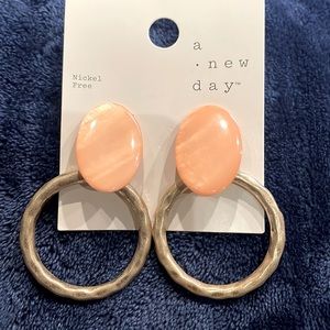 Fashion earrings